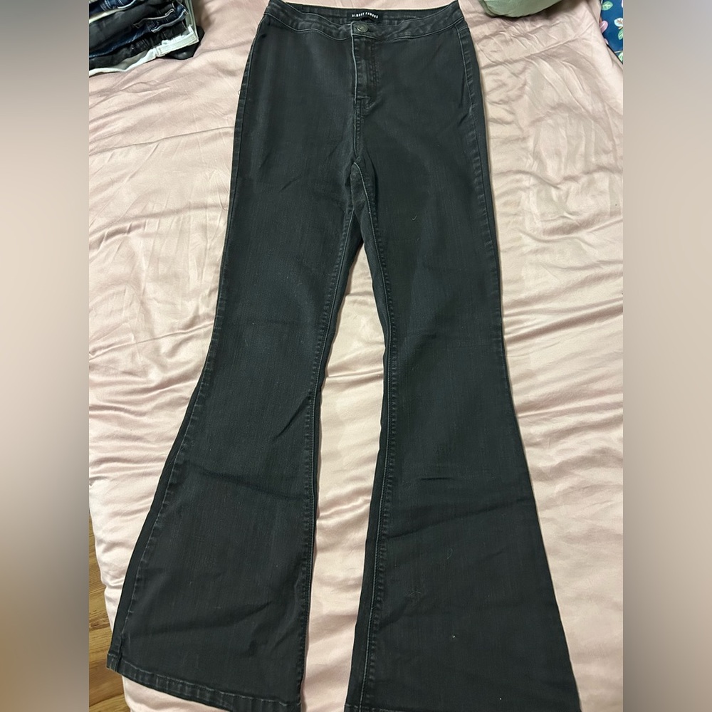 Black flare jeans- ALMOST FAMOUS